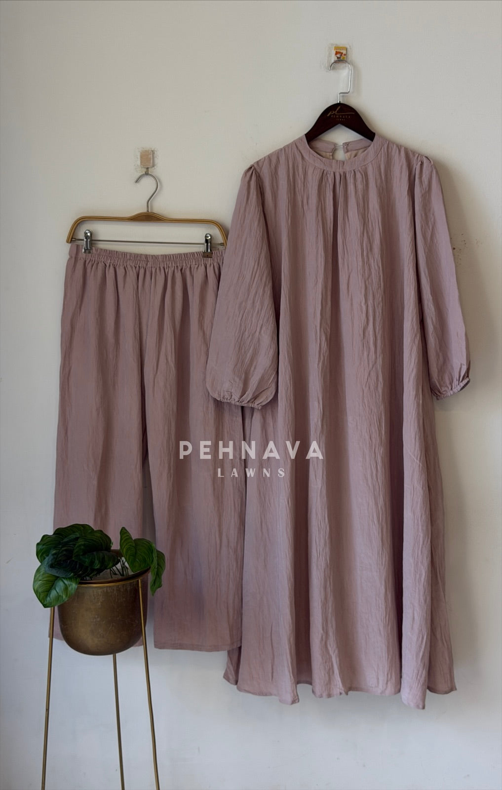 Halter Neck Pleated Co-ord Set SN5221