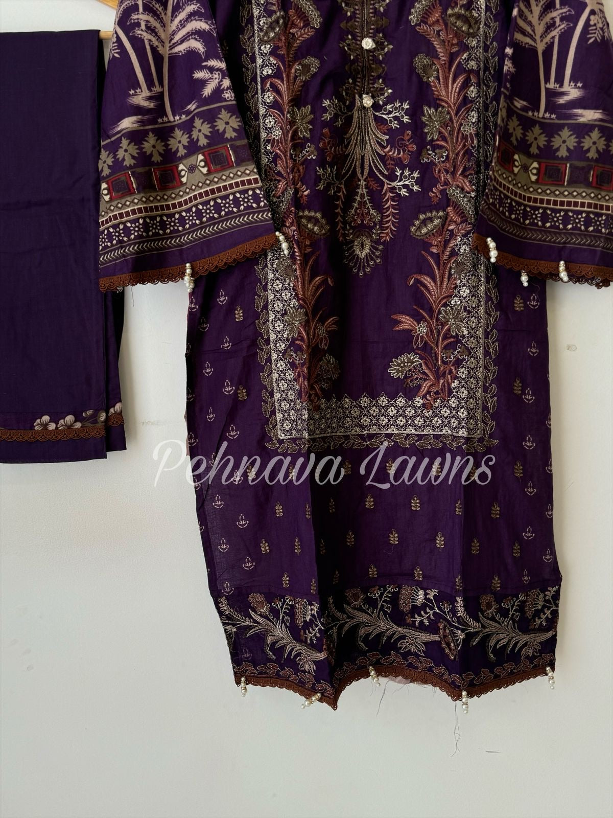Cotton Embroidered Suit with Chiffon/Cotton Dupatta-3374