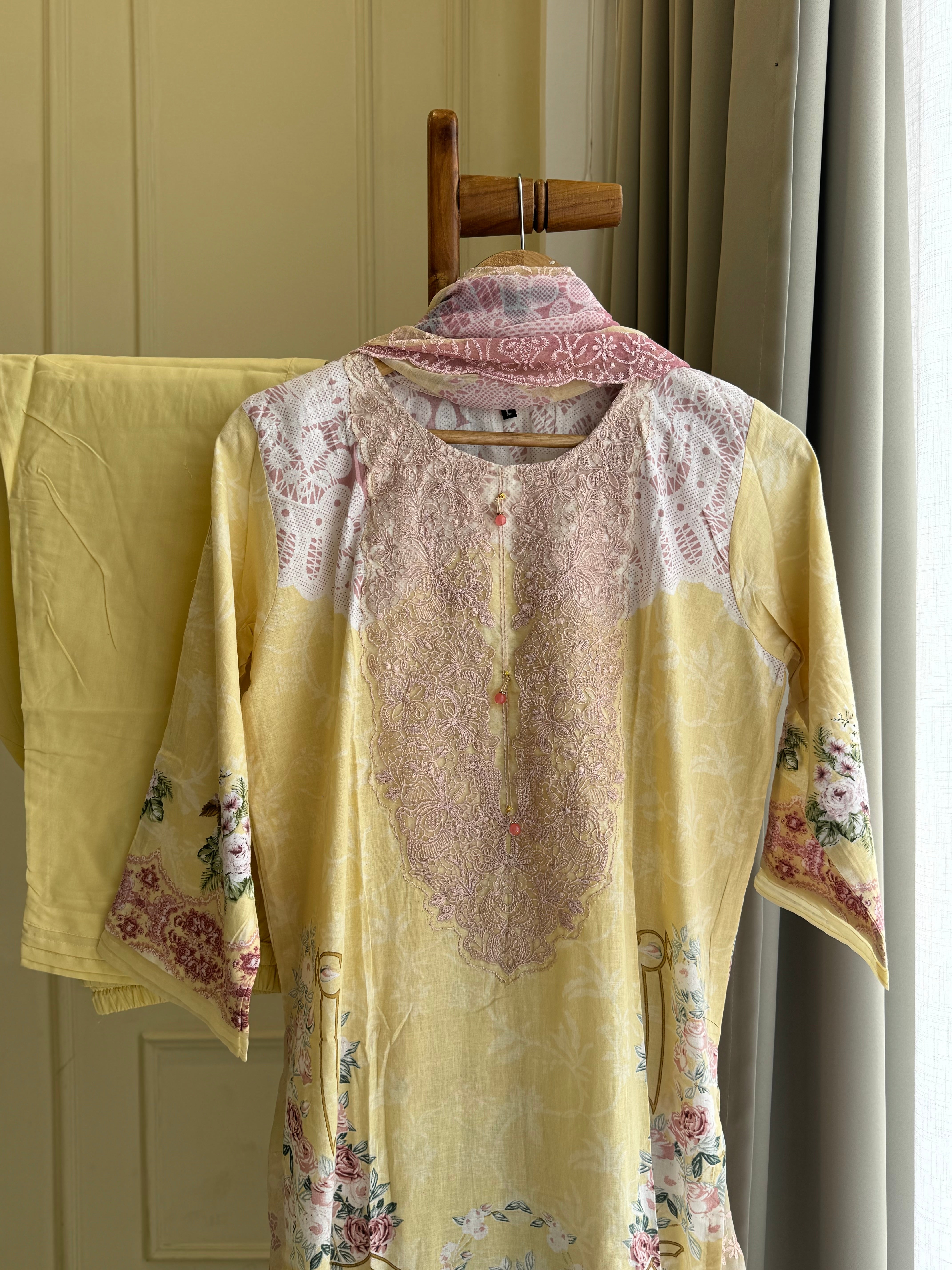 Pakistani printed suit ft-Cutwork embroidered dupatta-2