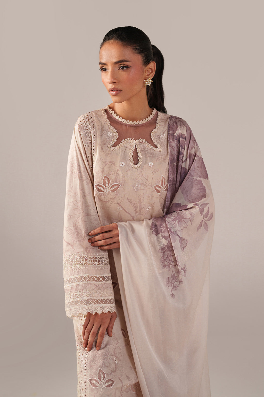 IZNIK Embroidered Printed Lawn SS-01 - Pehnava Lawns