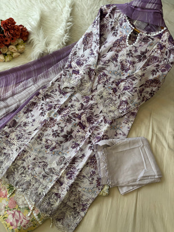 Lace Trimmed Floral Suit-Set-5005