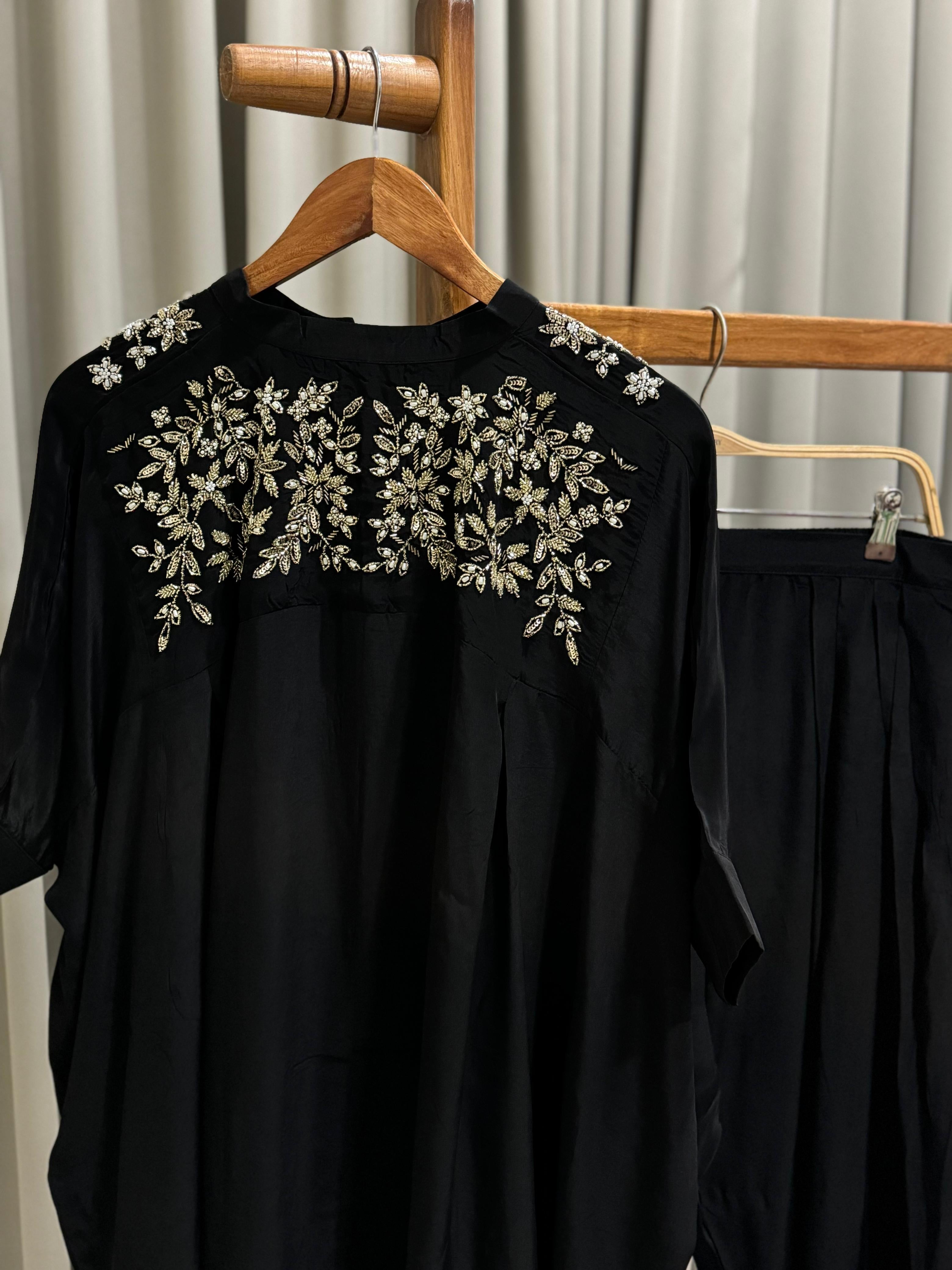 Premium Handworked Two Piece Set-Black