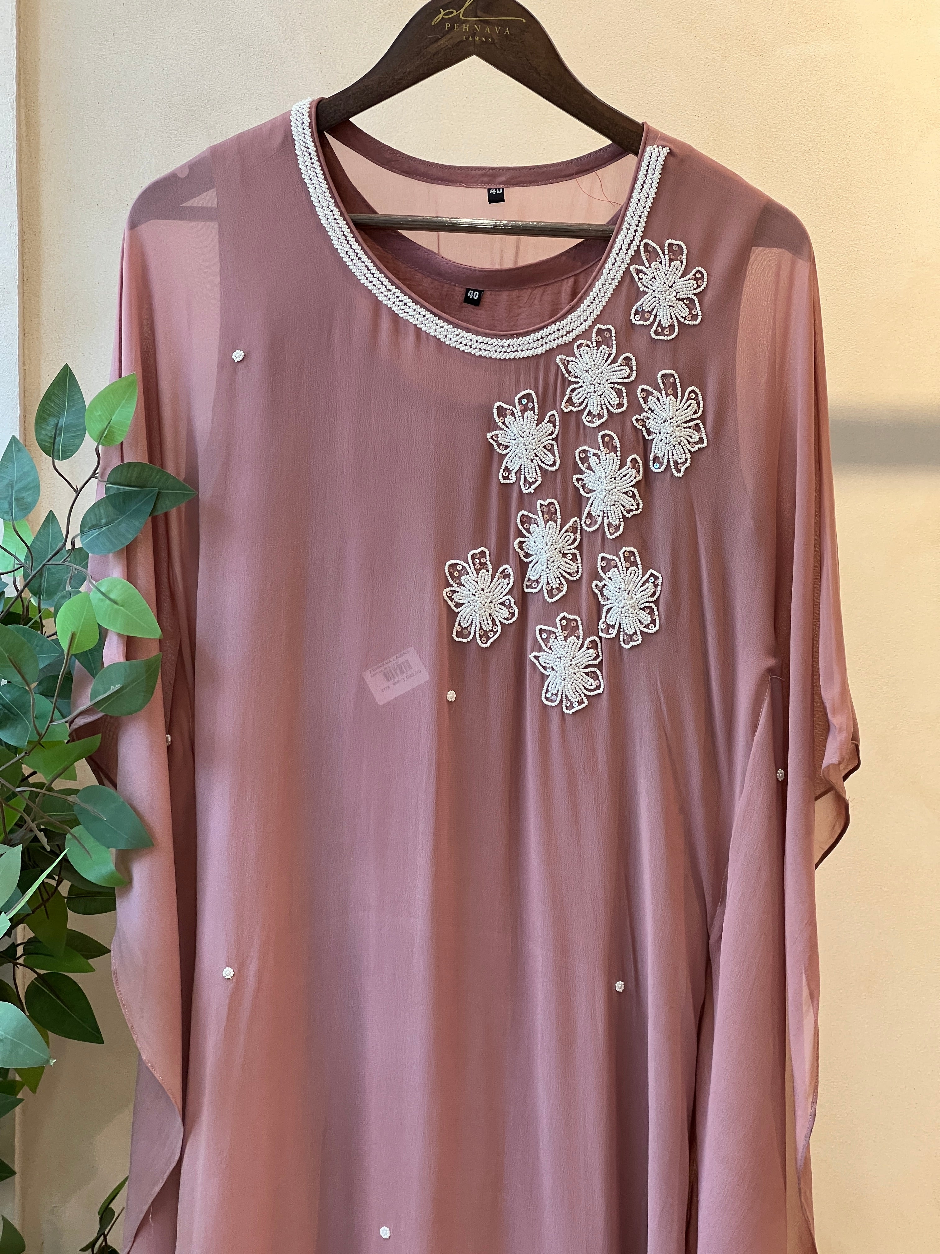 Premium Handworked kafthan - Pehnava Lawns