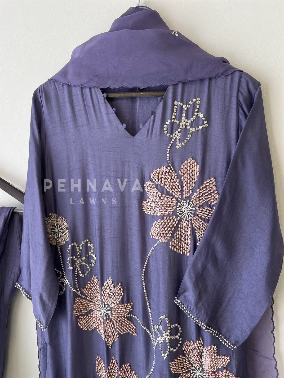Heritage Bead Floral Suit-2285 - Pehnava Lawns