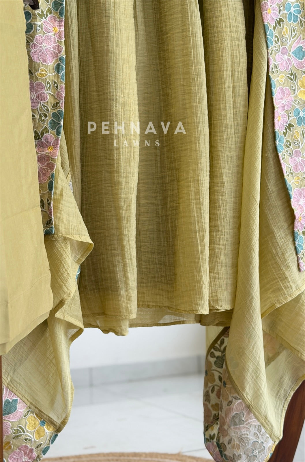 Floral Embroidered Suit 13216