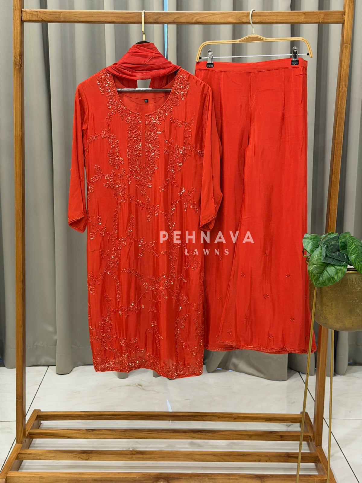 Premium Handworked Chinnon Ensemble NO3