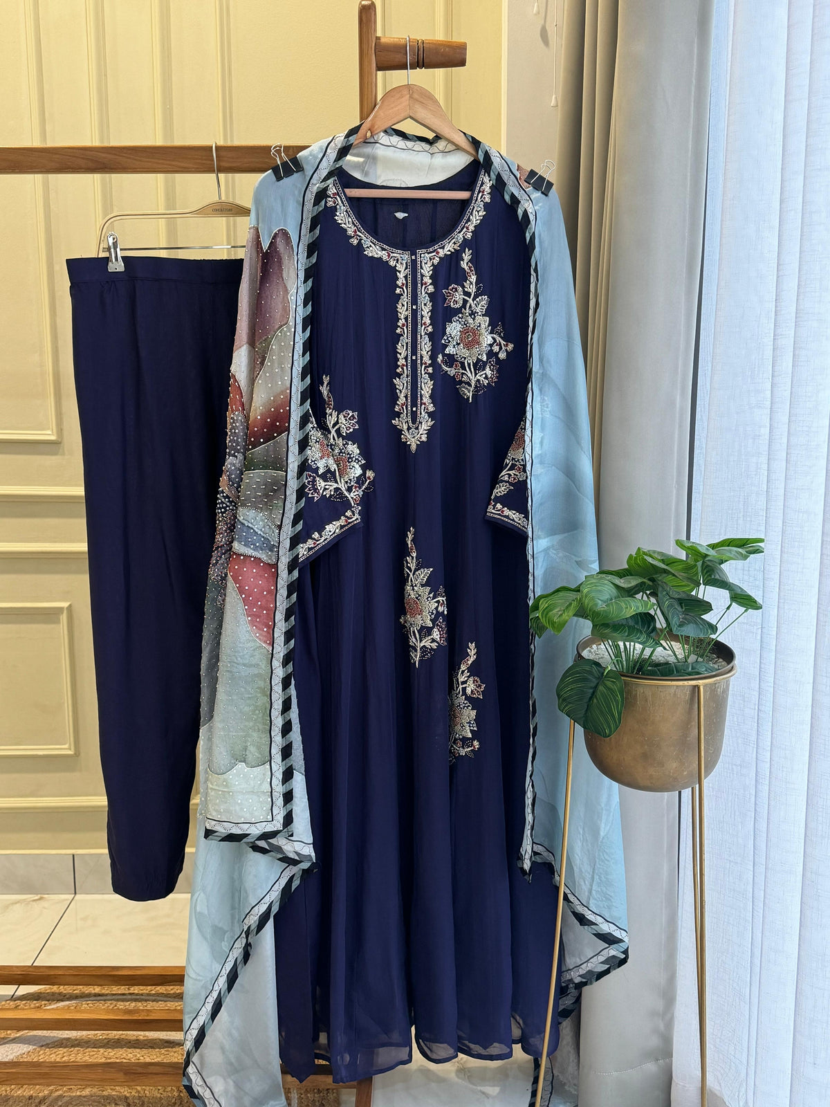 Organza Fully Flaired Anarkali