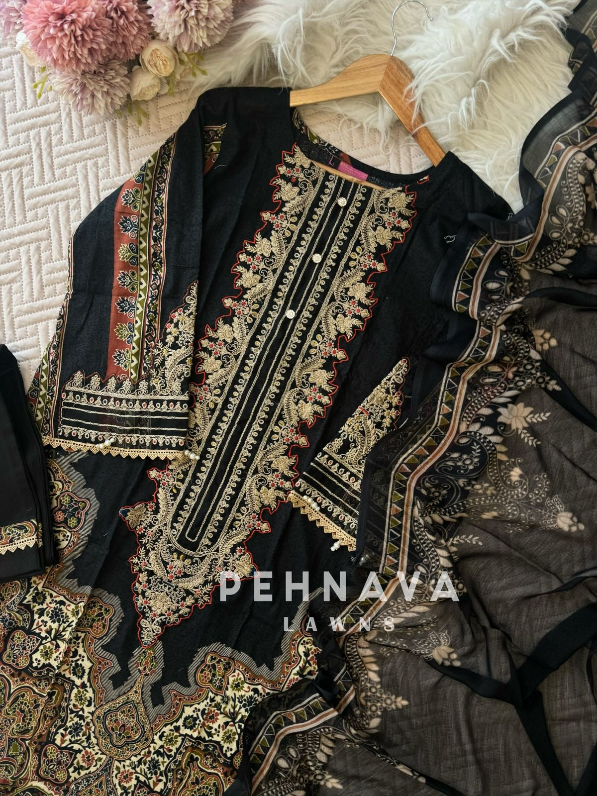 Printed casual suit with chiffon dupatta