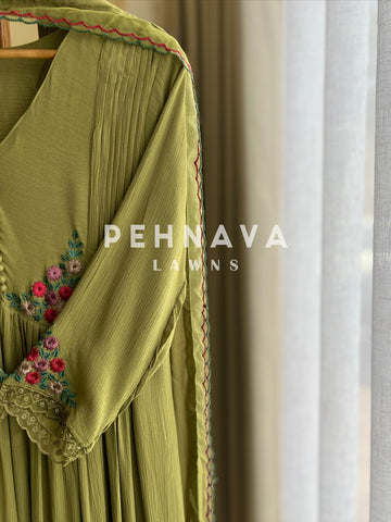 Flowy Rayon Crush Suit - Pehnava Lawns