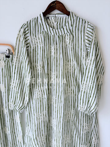 Stripe Embroidered Co-ord Set-4147 - Pehnava Lawns
