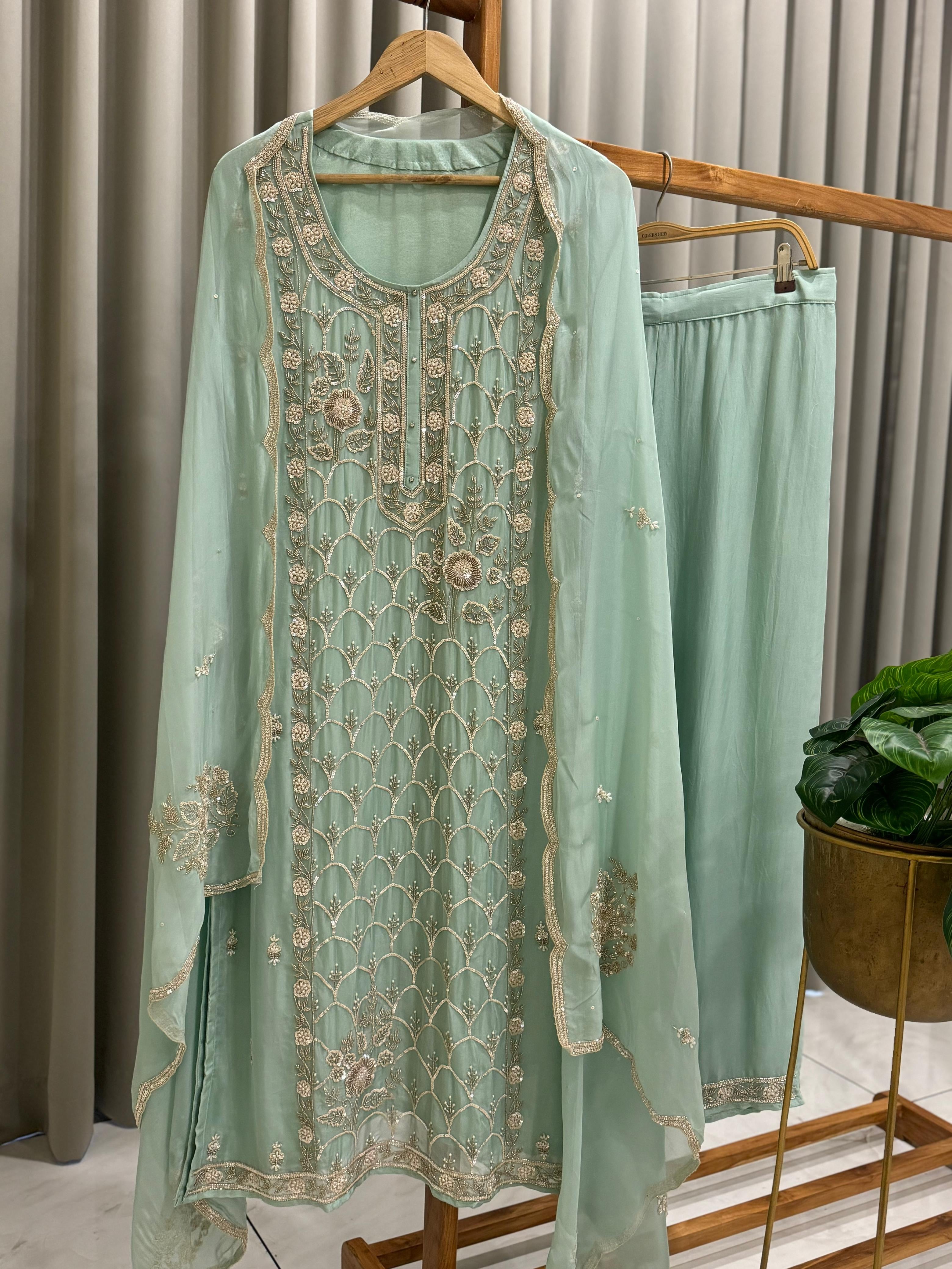 Premium Handworked Organza Salwar Kameez - Pehnava Lawns