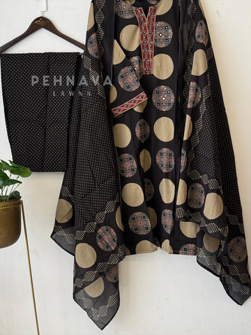 Block-Printed Cotton Suit Set