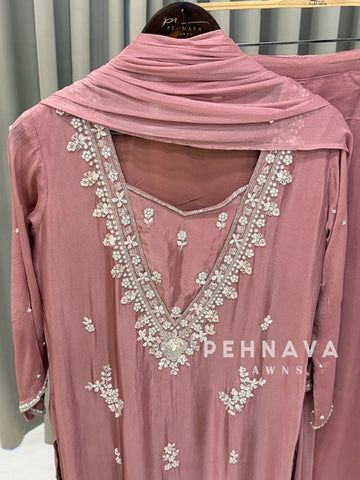 Premium Handworked Chinnon Ensemble-9057