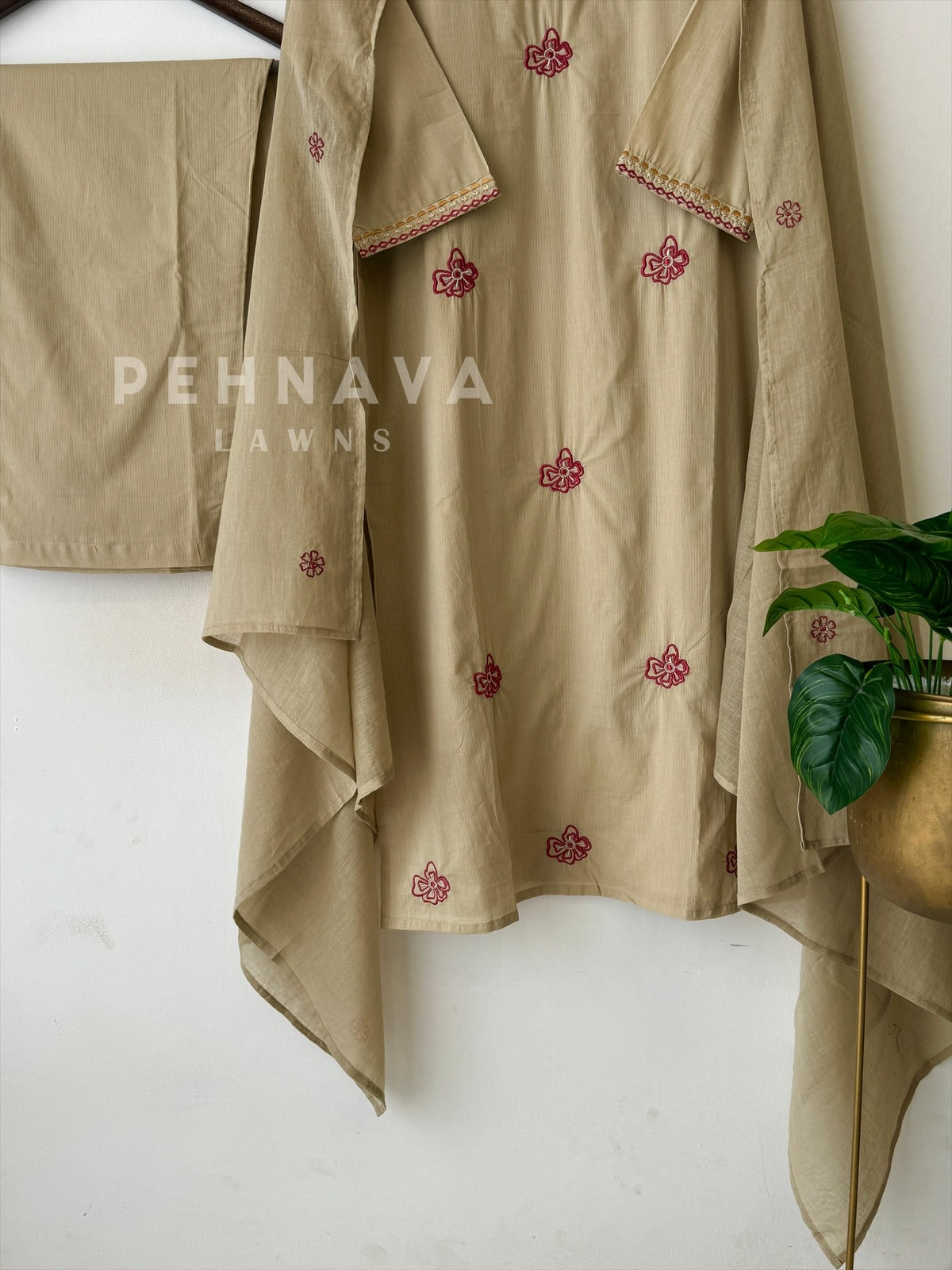 Pure Cotton Floral Embroidered Suit - Pehnava Lawns