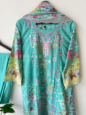 Embroidered Lawn Suit with Scallop Dupatta-1702 - Pehnava Lawns