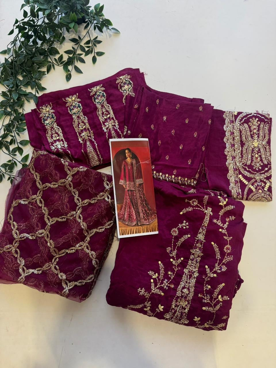 Afrozeh Premium Luxe Unstitched Suit-4