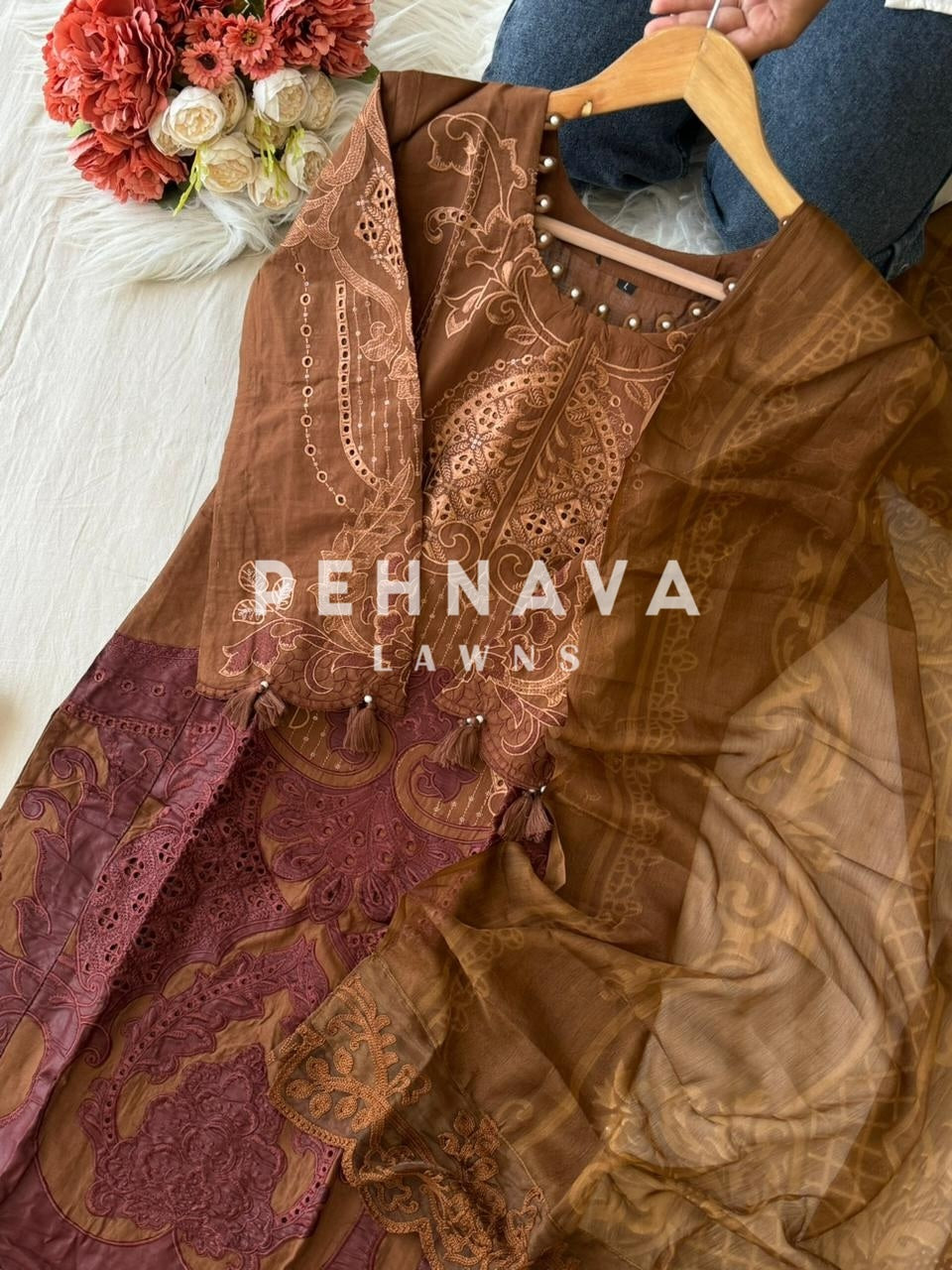 Multi Shaded Suit With Appliqué Design-1286D
