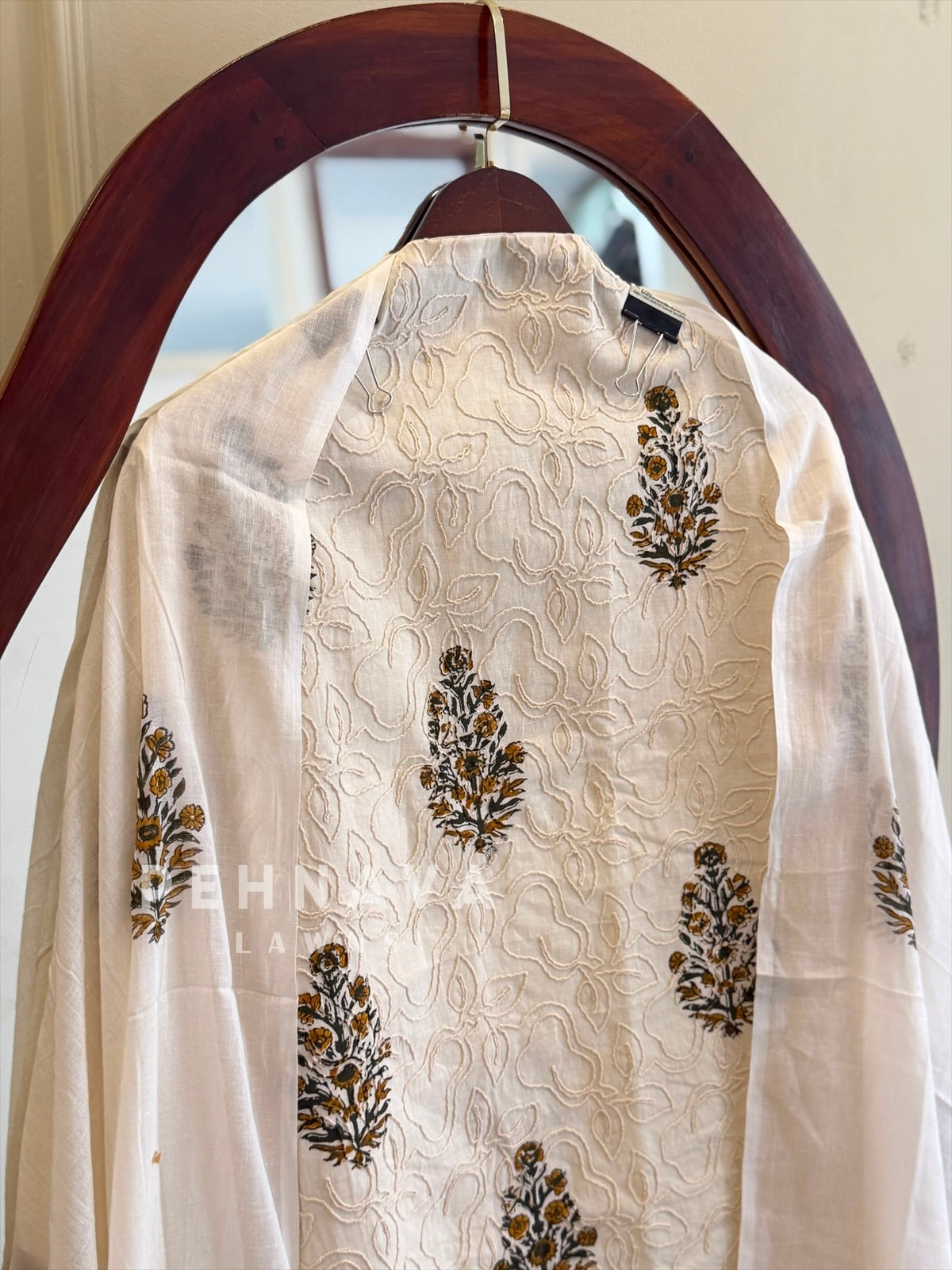 Thread Embroidered Unstitched Suit