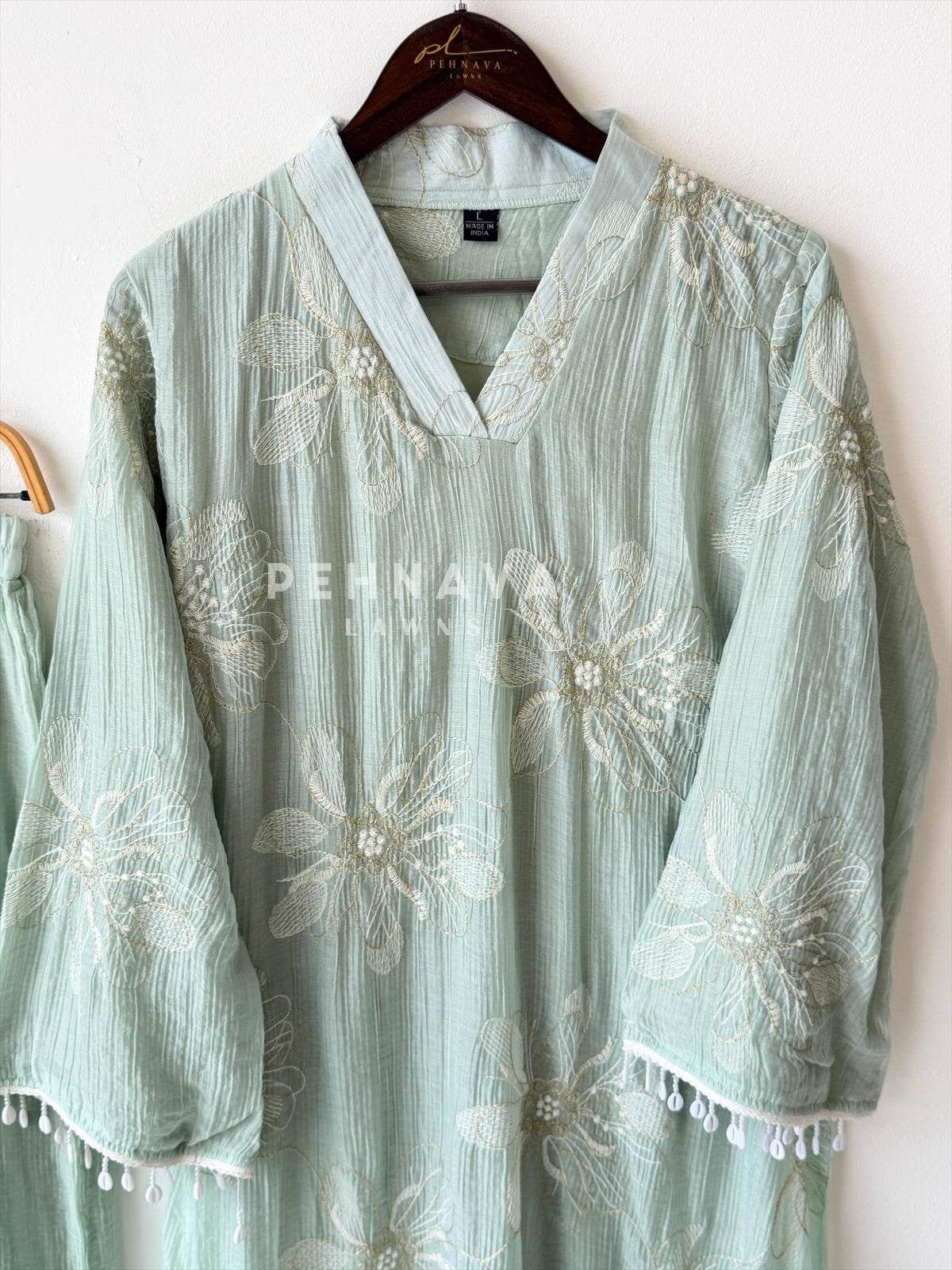 Soft Floral Embroidery Ensemble-4148 - Pehnava Lawns
