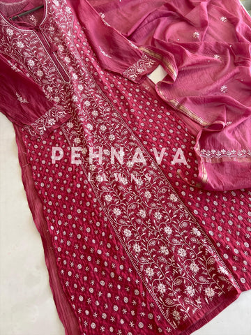 Chanderi chikankari suit - Pehnava Lawns