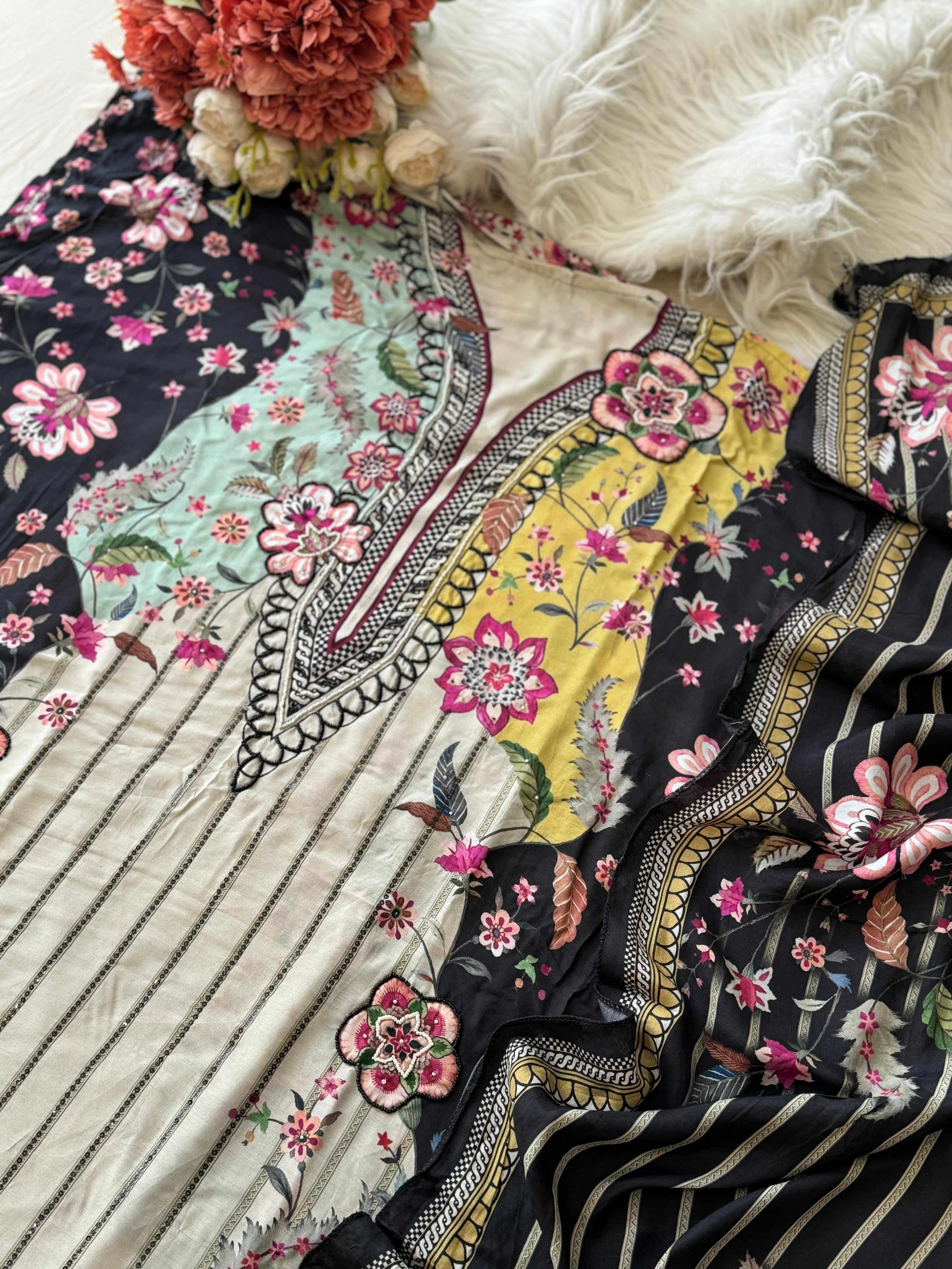 Premium Floral Printed Muslin Suit-275A