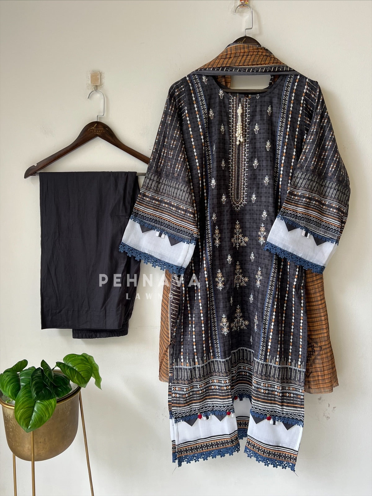 Embroidered Casual Ready To Wear Suit-21009-10