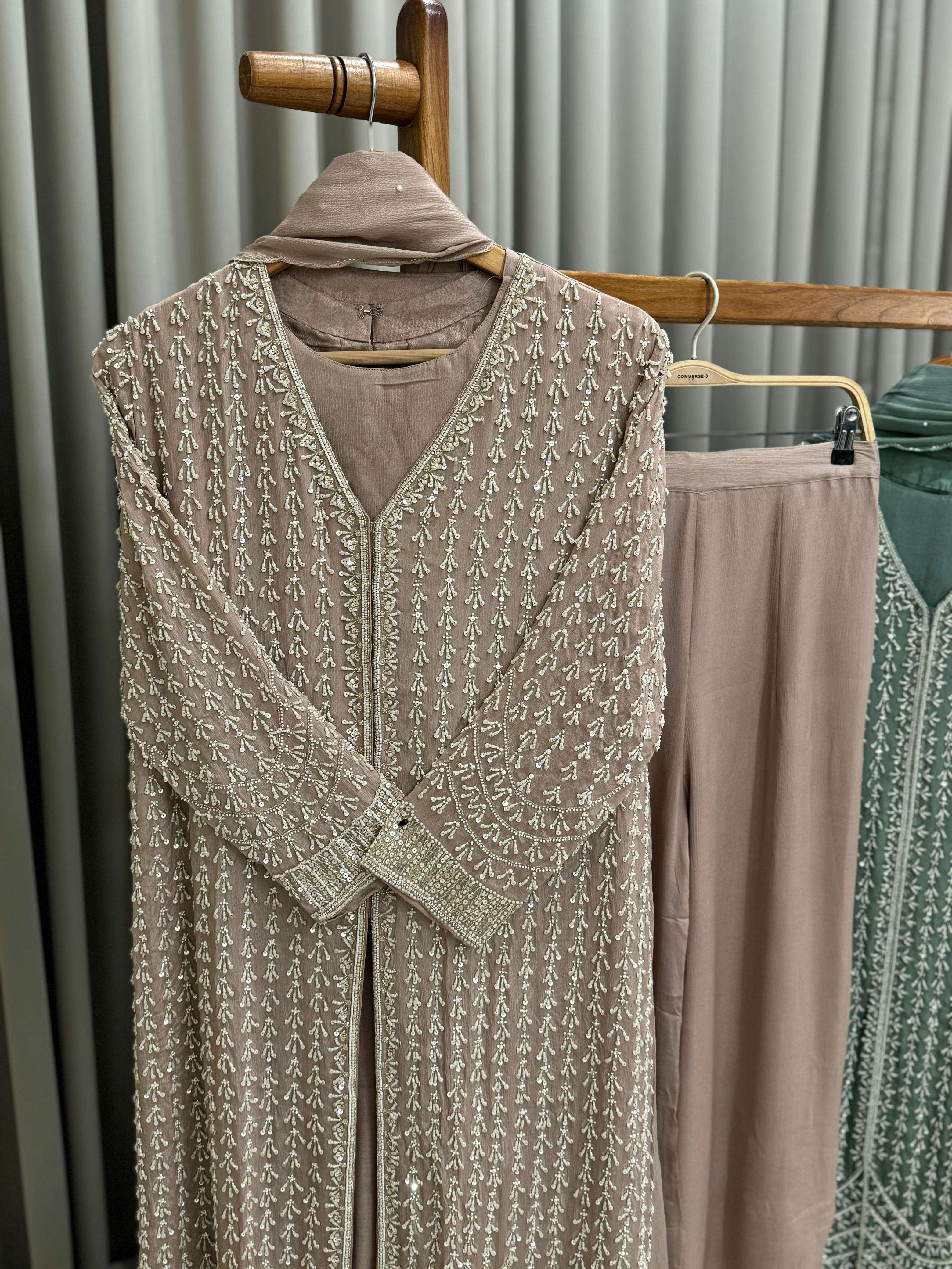 Premium Heavy Handworked Suit - BB4679