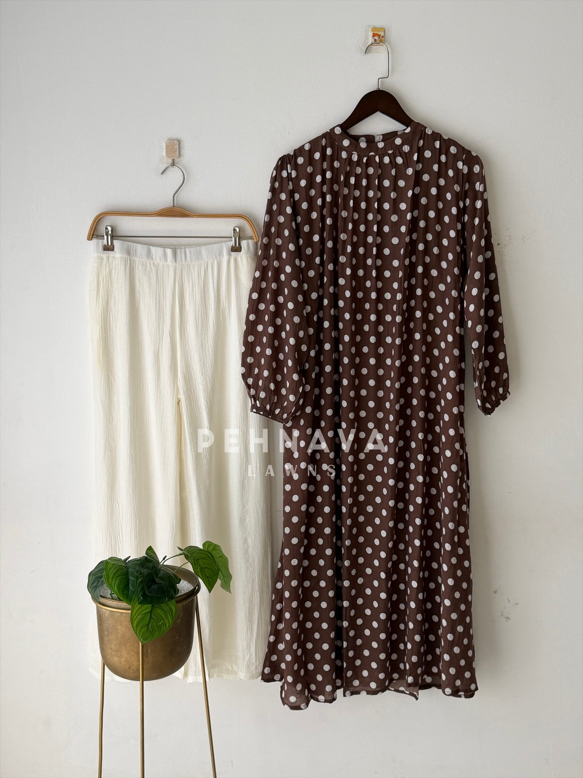 Polka Dot Printed Imported Suit 6176