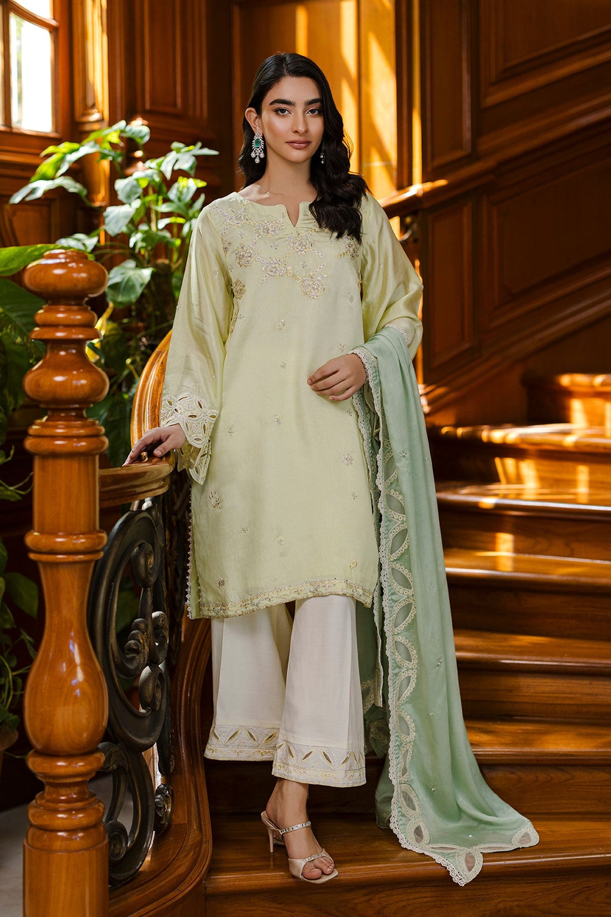 Dhanak Three piece luxurious suit DL-0335