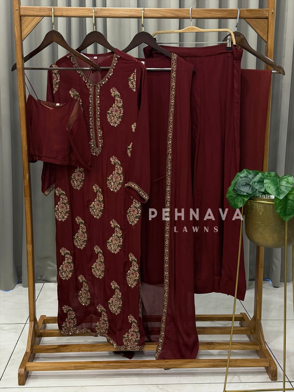 Premium Paisley Embellished Four-Piece Ensemble  1225