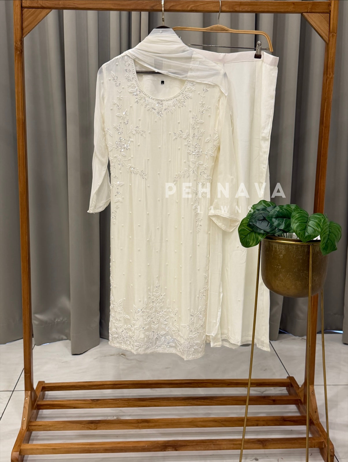Premium Handworked Chinnon Ensemble-8965