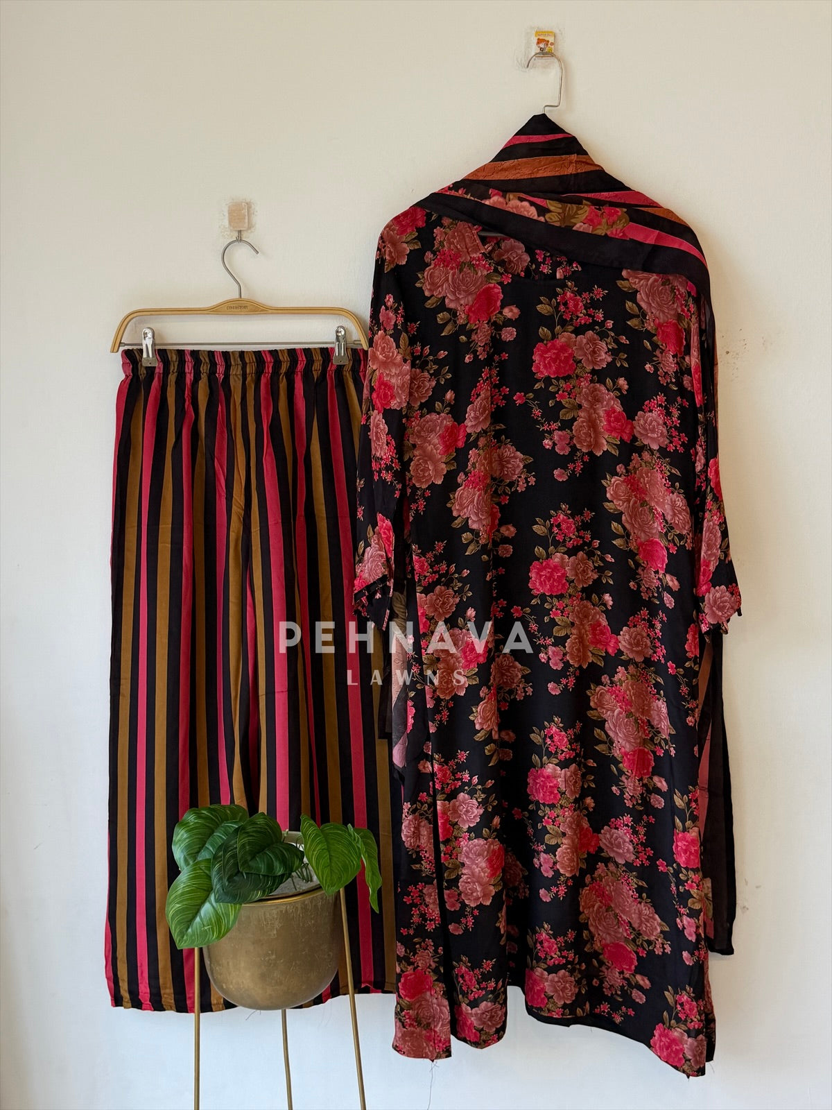 Floral Printed Three Piece Set SN6003
