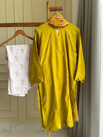 Comfortable and Trendy Tunic Set