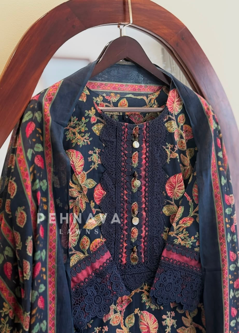 Lace Trimmed Printed Suit Set 253