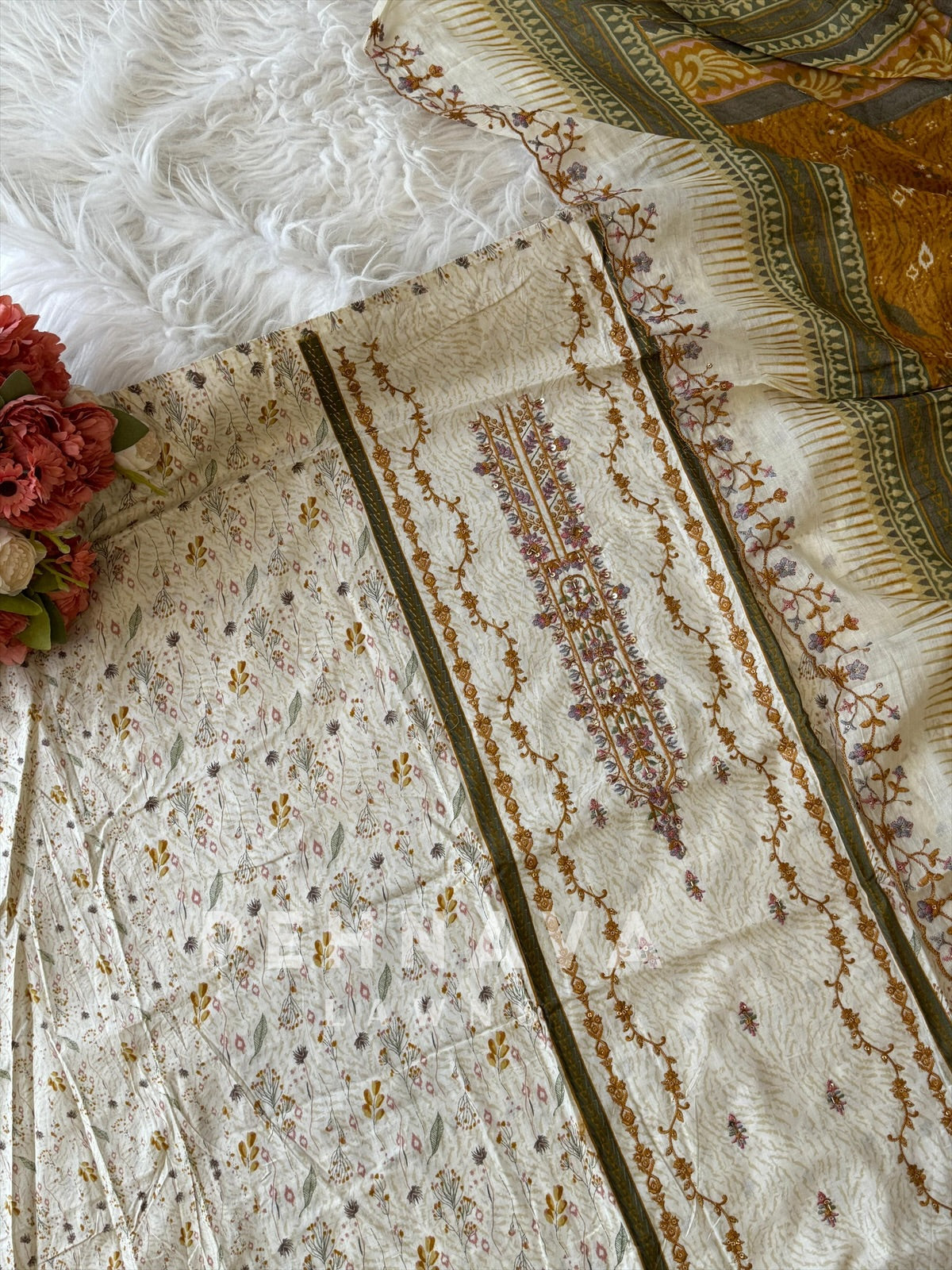 Casual Embroidered Suit-2701 - Pehnava Lawns