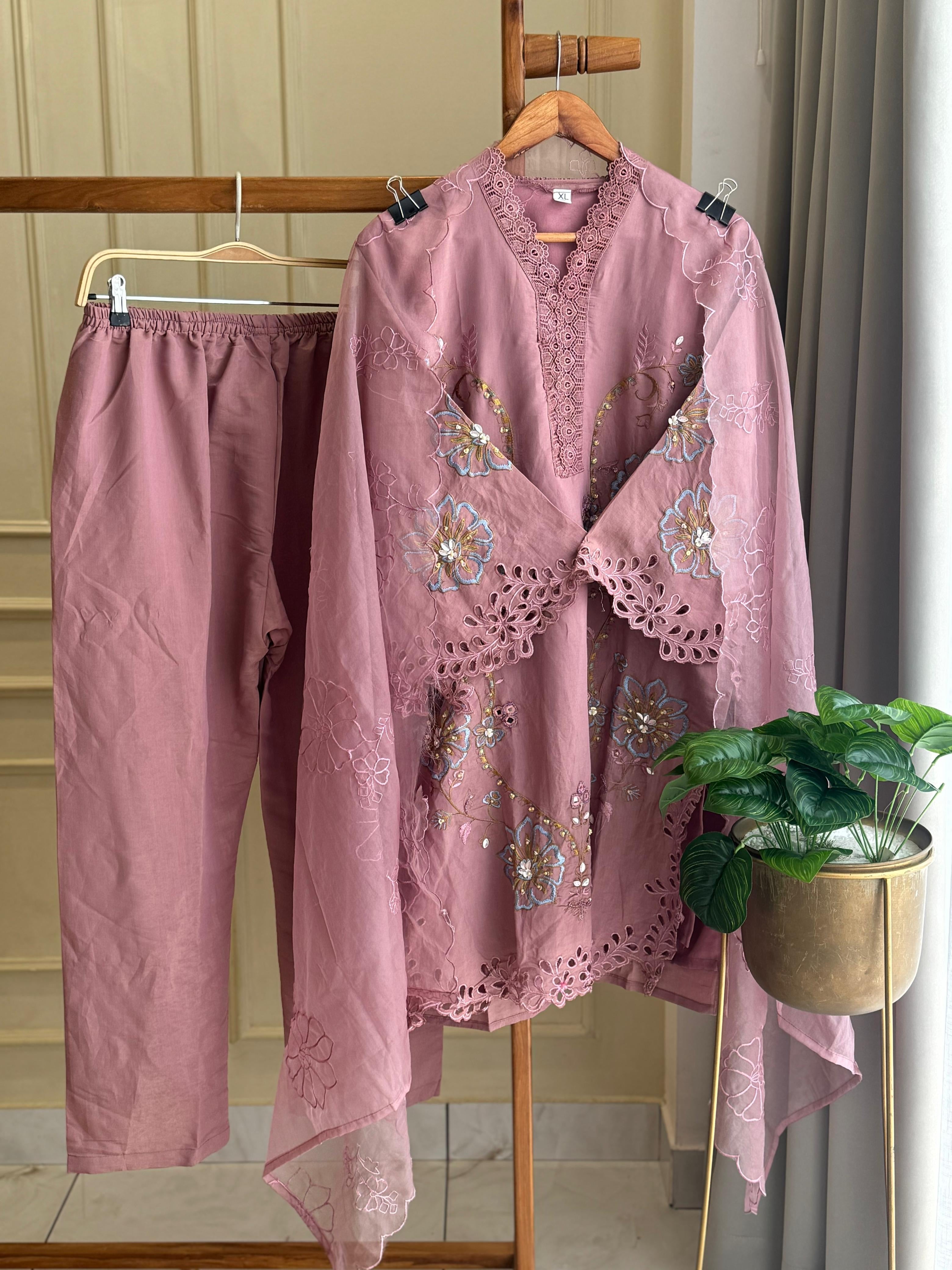 Lace Trimmed Tunic Salwar Set