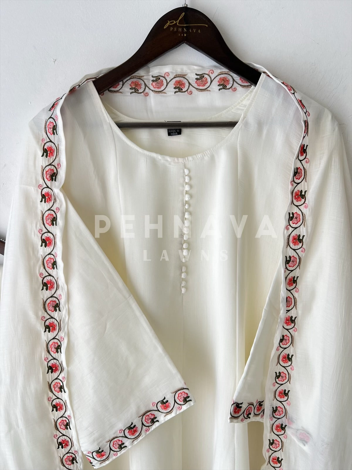 Floral Embroidered Panel Cut Suit-3478 - Pehnava Lawns
