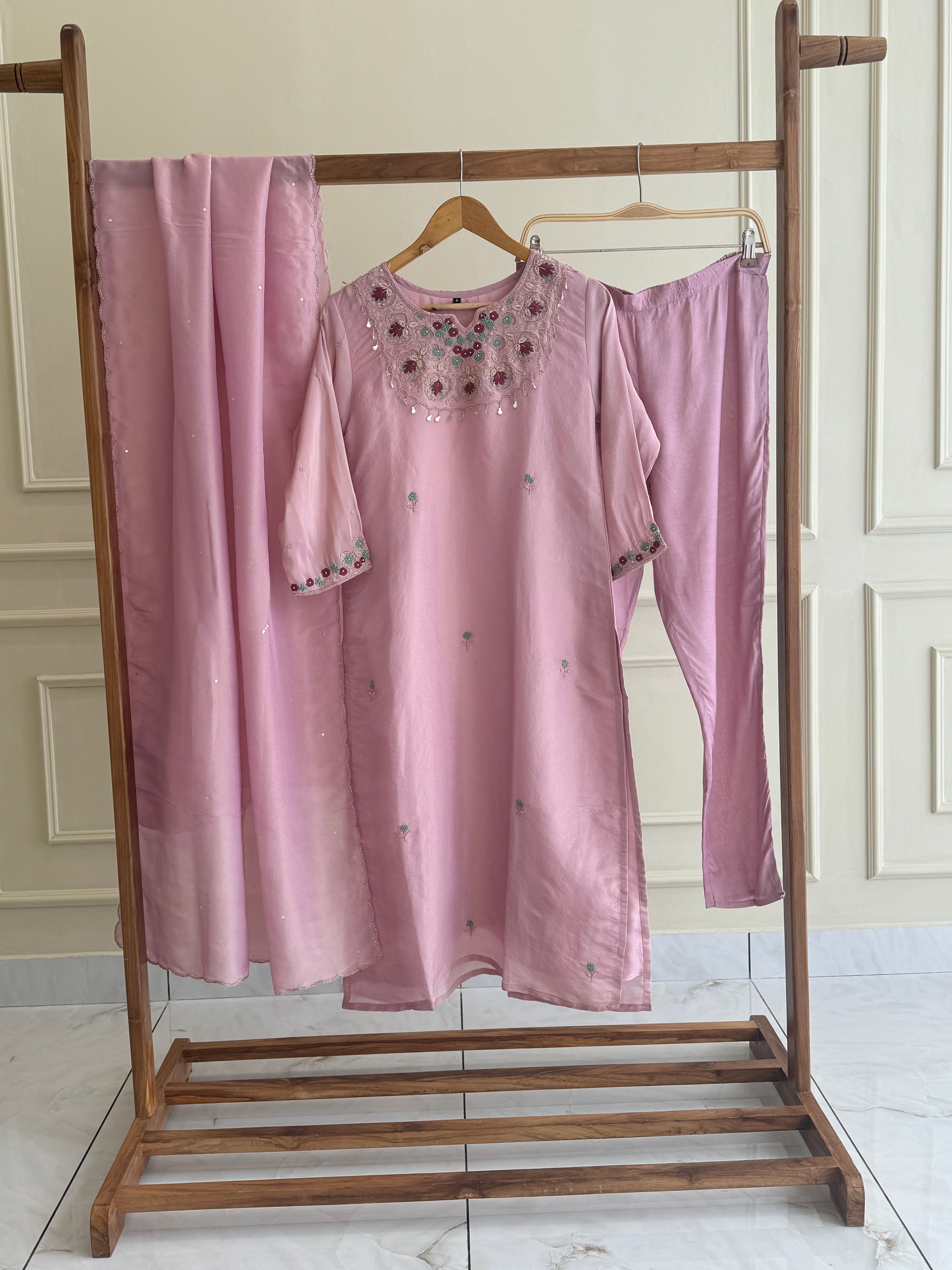 Tissue with hand work detailing and pure tissue dupatta-pink