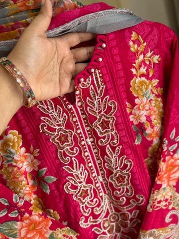 New Ready to Wear Pak-Suit-004