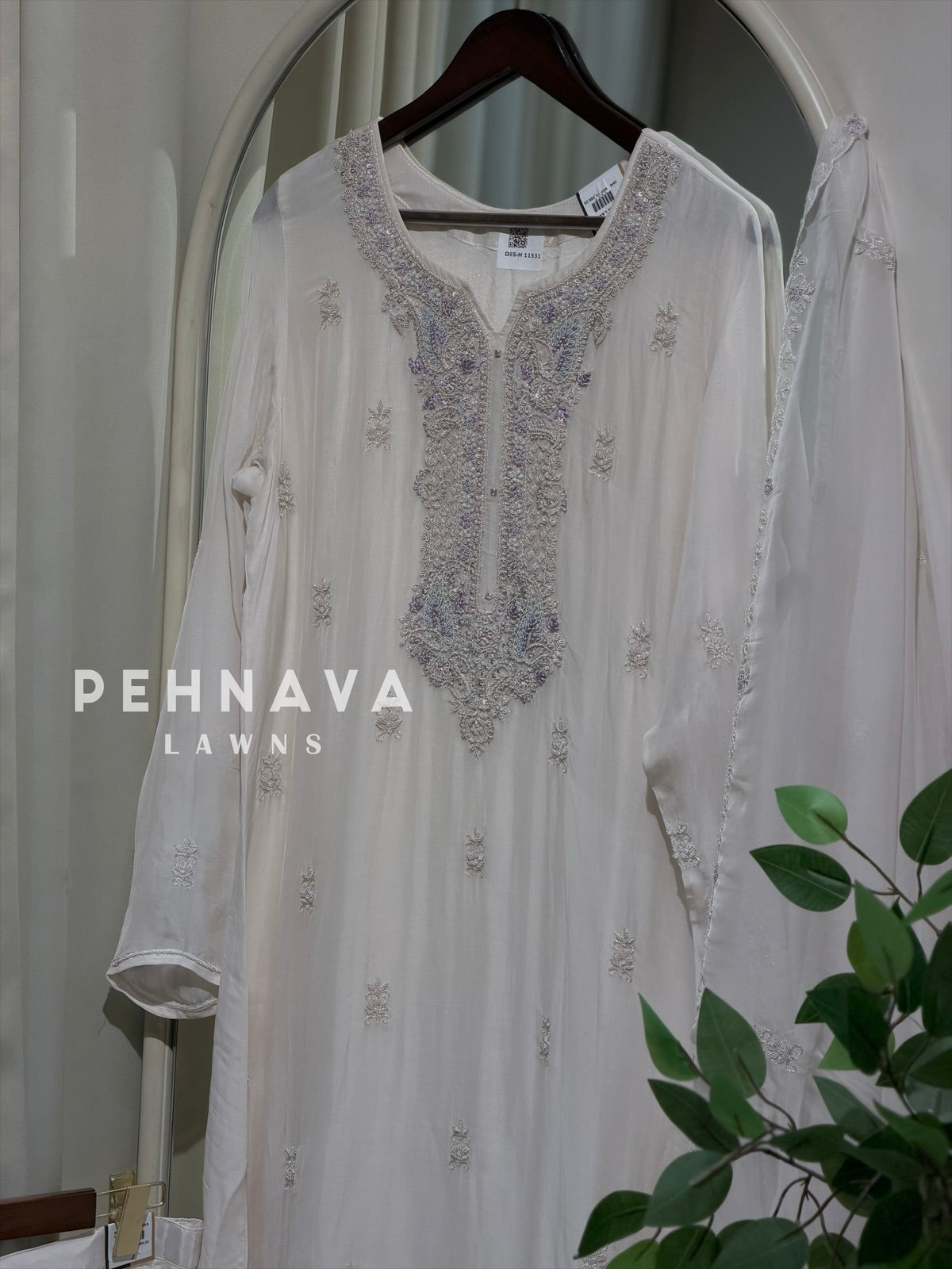 Premium  zardosi Handworked Suit-11531