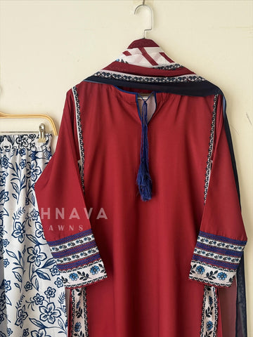 Lace Detail Crepe Suit Set J6129