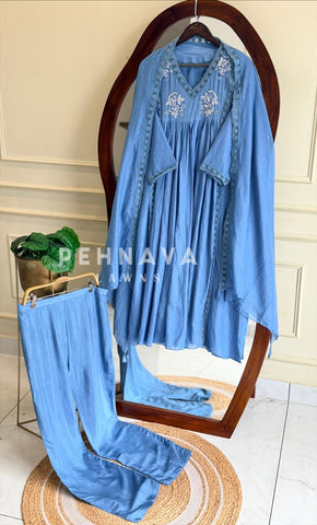 Lace-Trimmed Kurta Set