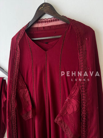 Lace Detail Crinkled Rayon Suit