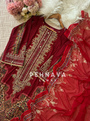 Printed casual suit with chiffon dupatta