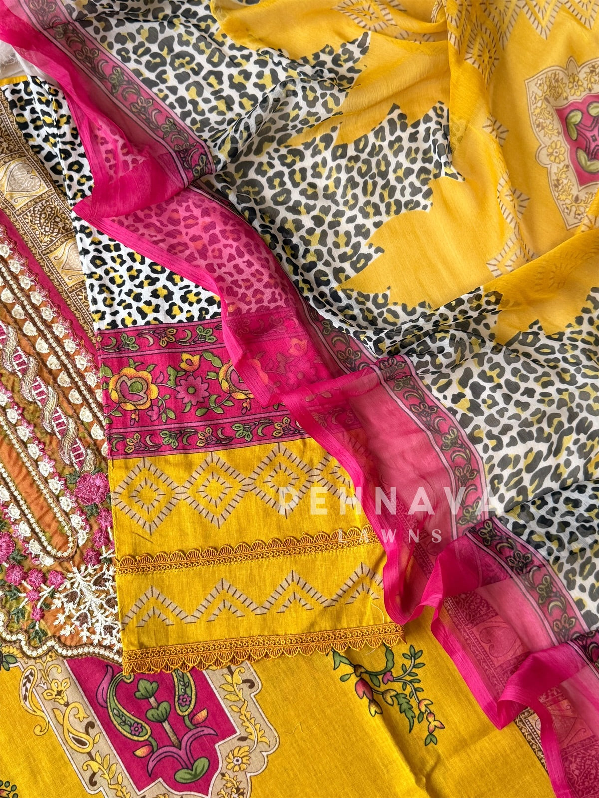 Printed Unstitched Suit-1500 A - Pehnava Lawns