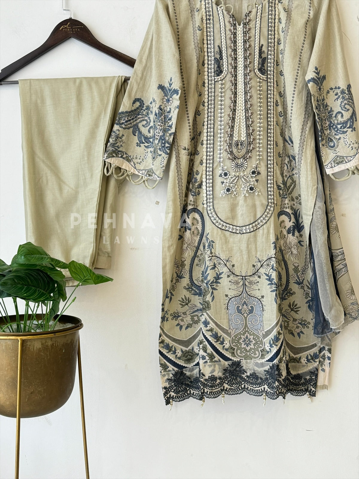 Embroidery Printed Suit Set-1517