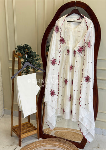 Pintuck Floral Embroidered Ensemble