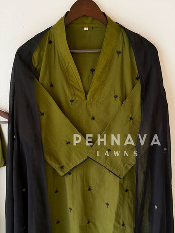 V-Neck Embroidered Cotton Suit