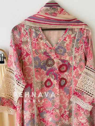 Floral Print Suit with Lace 4210