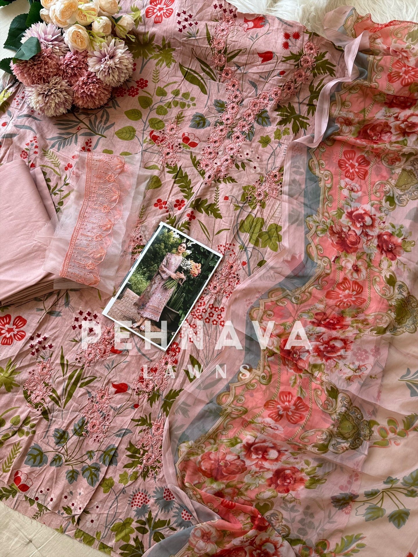 Floral embroidered cotton suit -1134